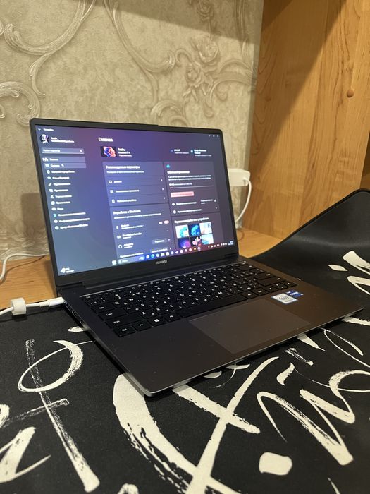 Ноутбук HUAWEI MateBook D14