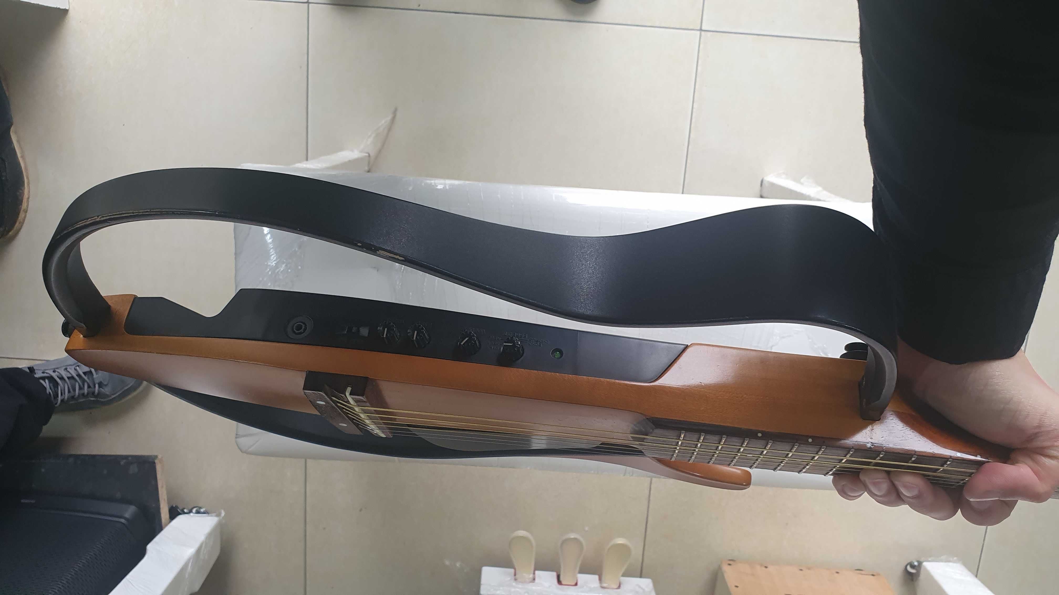 Yamaha silent slg110s
