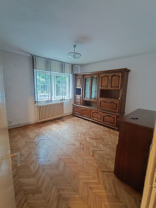 Vând garsonieră , apartament cu o cameră 1