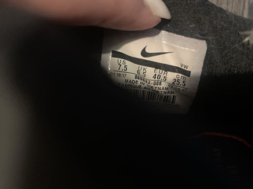 Черни марстонки Nike