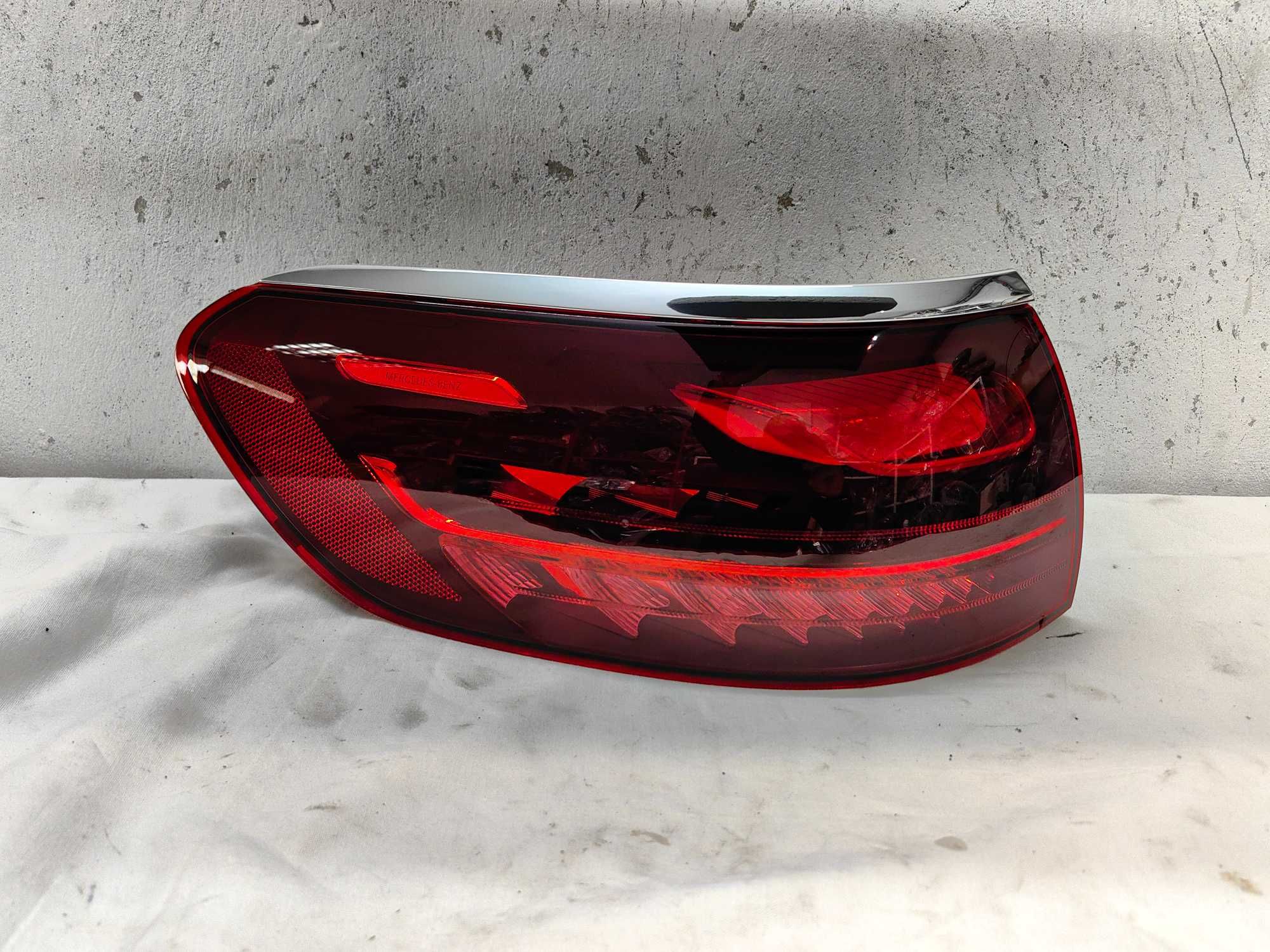 Оригинален стоп Мерцедес  167  Mercedes GLS 167 Face Led