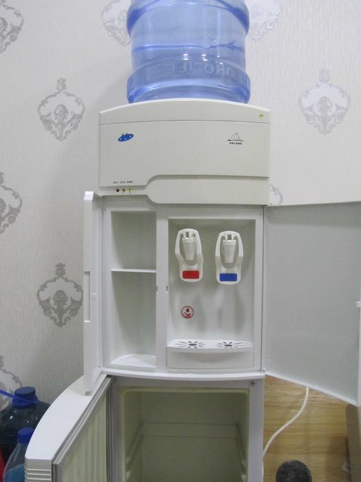 Продам кулер для воды !!!