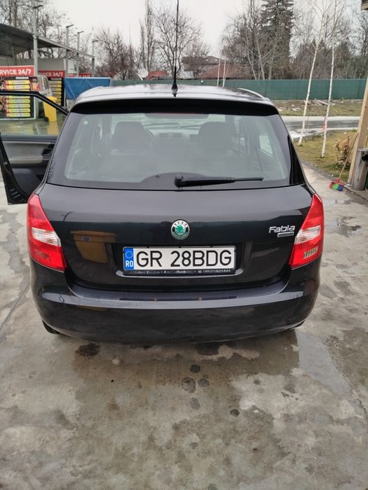 Vând Skoda Fabia an 2011
