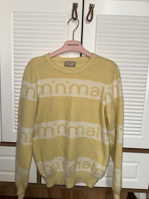 Свитер желтого цвета/ размер:S/ 100 тыс