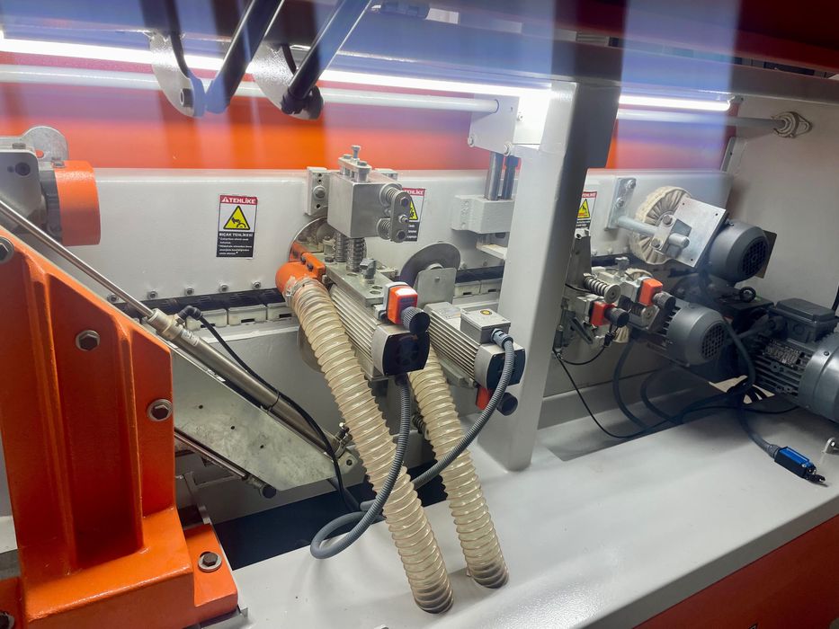 Кантираща машина BSK 400 почти нова
