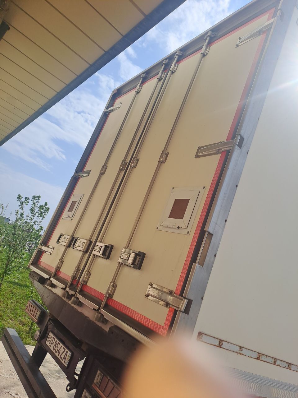 Продаётся грузовик Isuzu