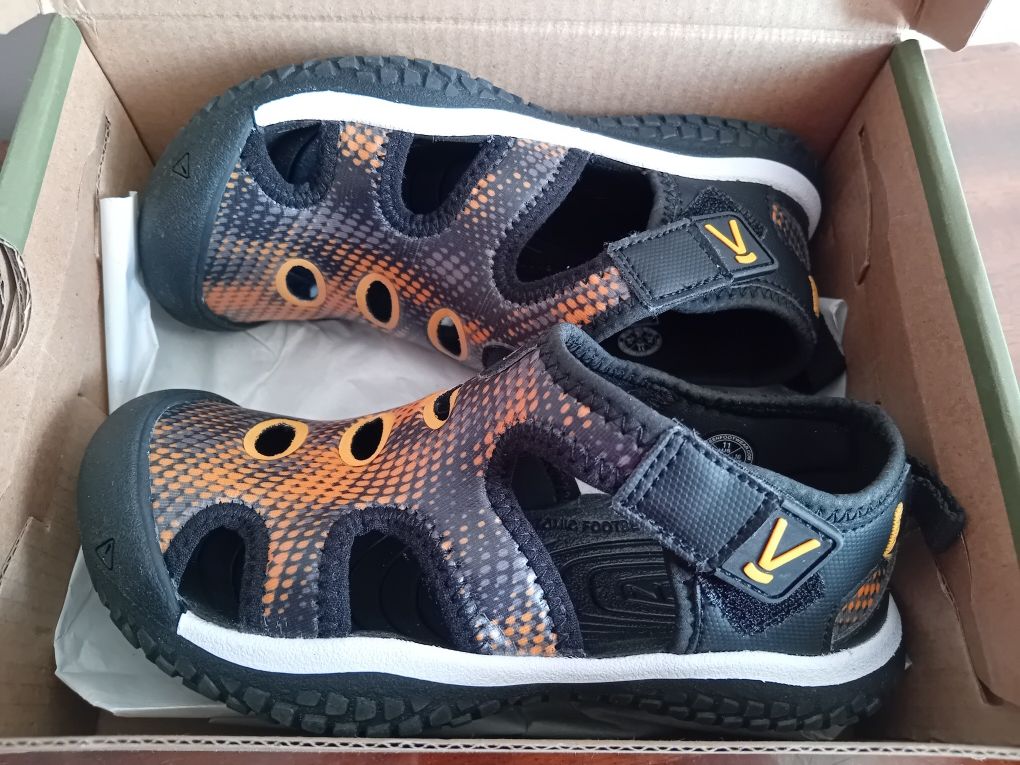 .Keen N29 нови сандали