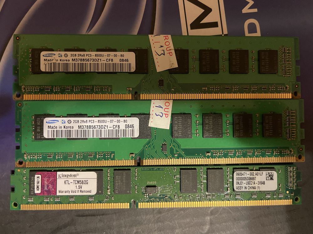 Memorie RAM 2GB- DIMM