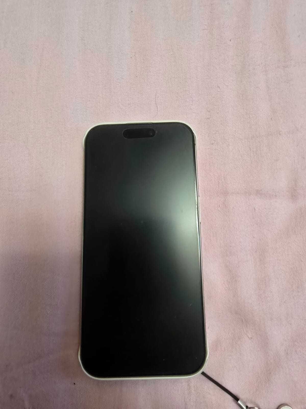iphone 15 pro в отличном состоянии