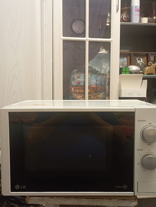 Микроволновка LG