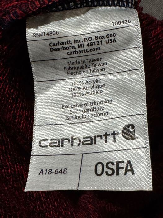 Зимна шапка Carhartt.