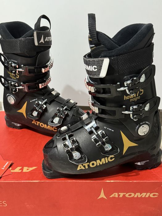 Clăpari de schi Atomic Hawx Magna