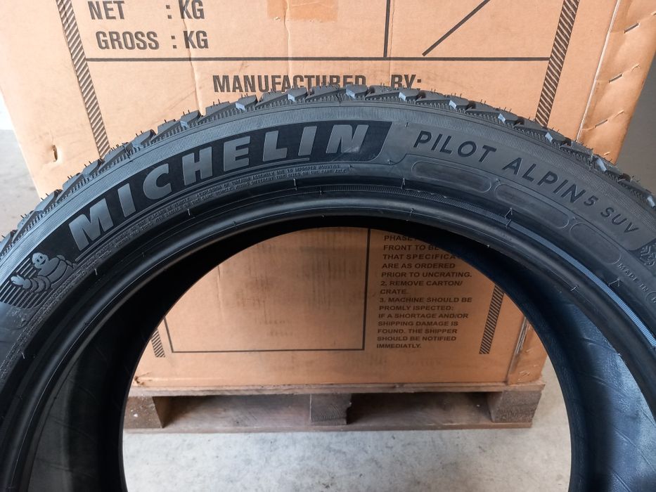 275/40/21 107V 4бр.MICHELIN PILOT ALPIN 5 SUV Total Performance