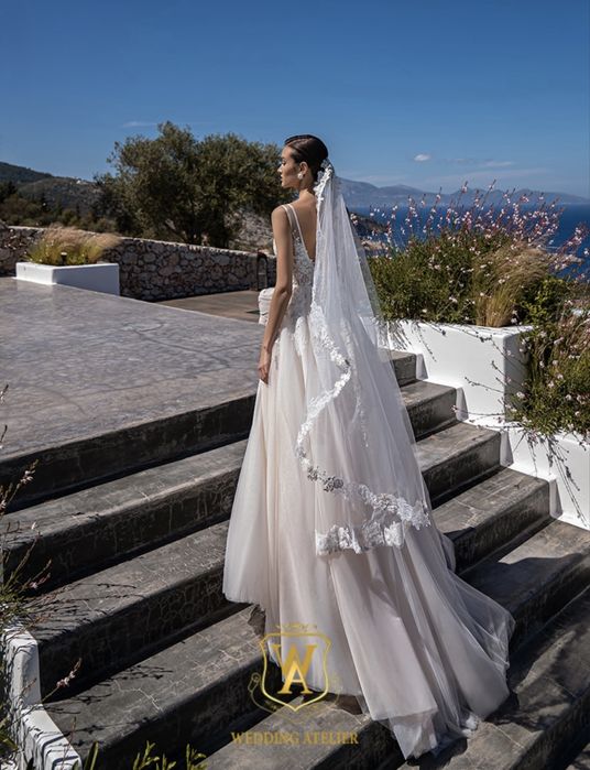 Vand rochie de mireasa Zetana, colectia Tones of Couture