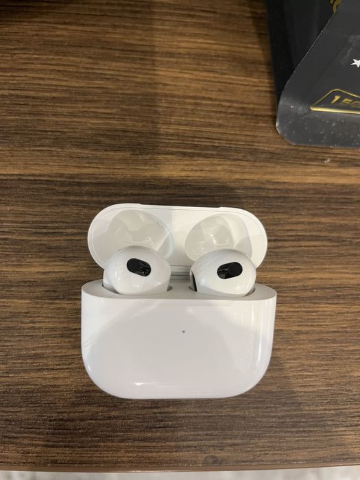 Слушалки Apple - AirPods 3 MagSafe Case