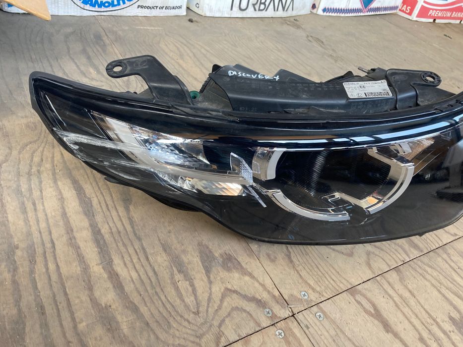 Десен фар за Land Rover Discovery Sport. 14-16.