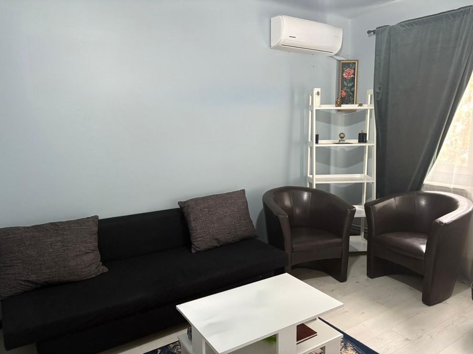 Vand apartament 2 camere , etaj 1 , Craiovita Noua