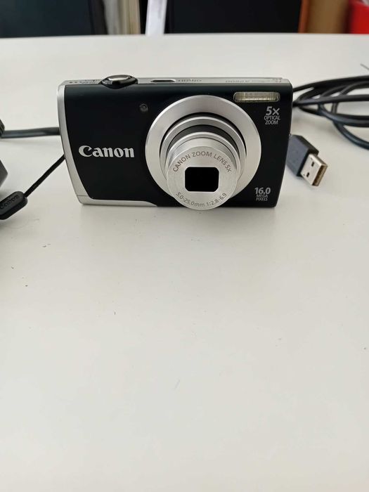 Фотоапарат Canon