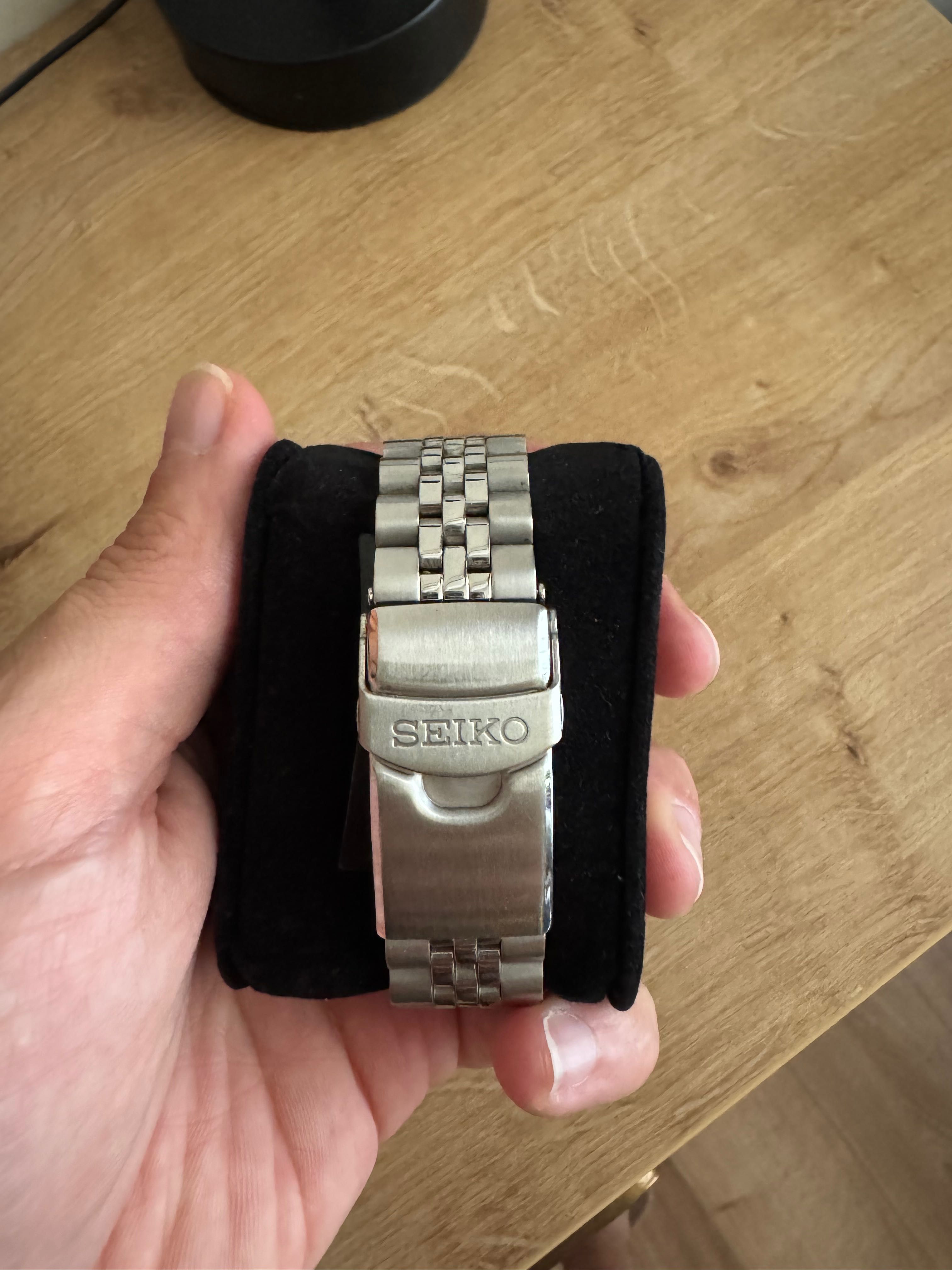 Seiko 5 SSK035K1