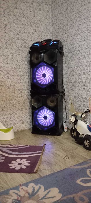 Samsung giga saud Rxd