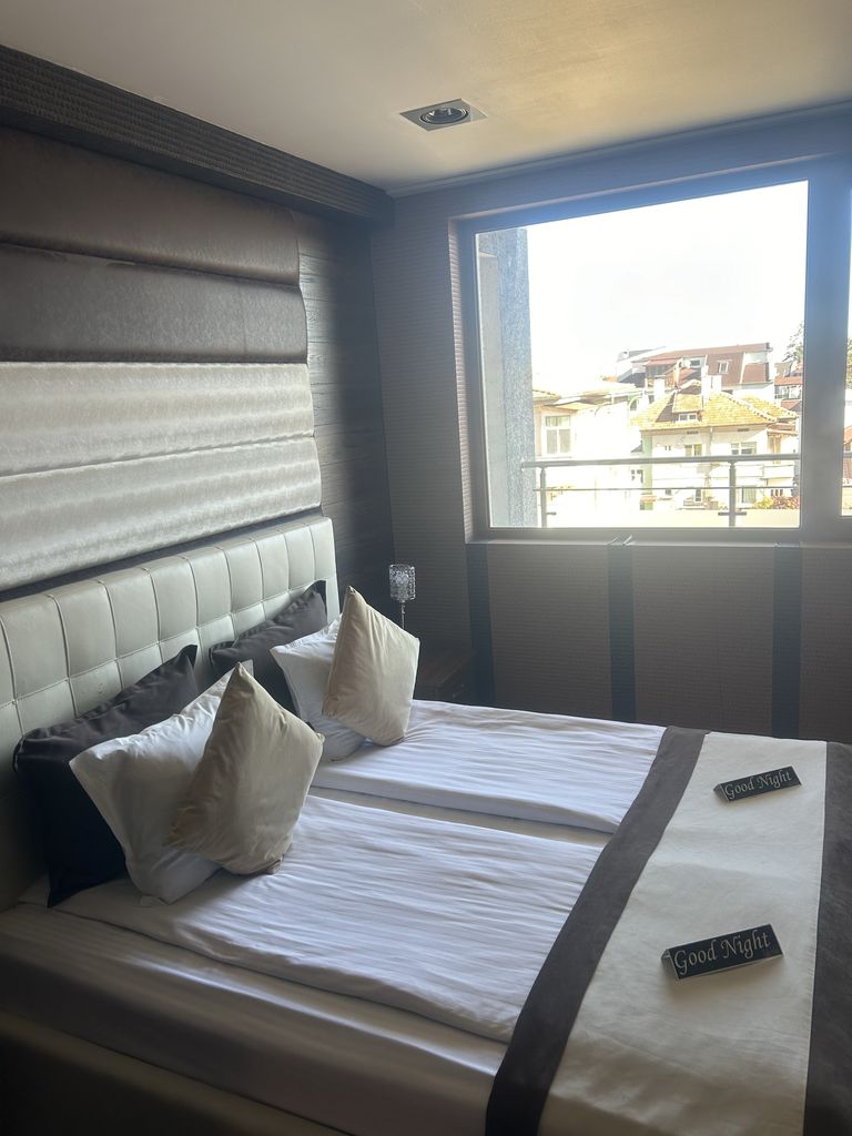 Дава се под наем  в с. Кьолмен, Област Шумен - 30 кв.м за 229.5 € - Снимка #1