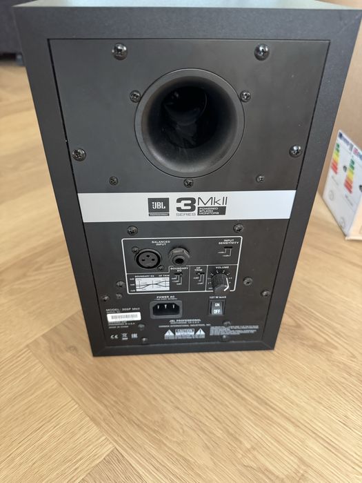 Set monitoare JBL LSR 305 P MKII