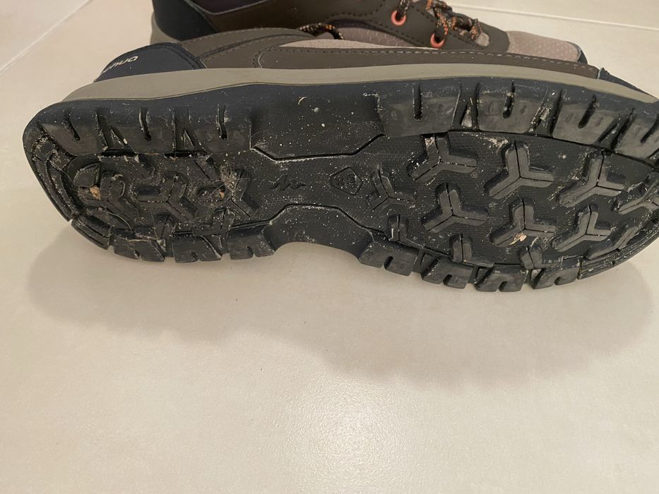 Непромокаеми обувки за преходи Декатлон