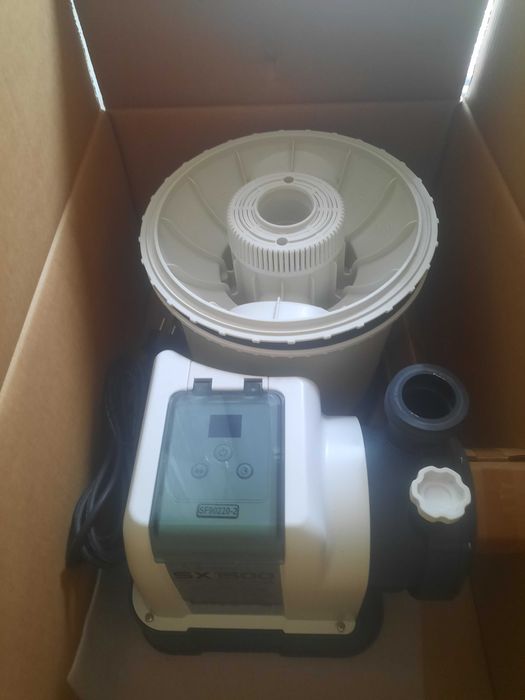 Помпа за басейн с пясъчна филтрация Krystal Clear SX1500