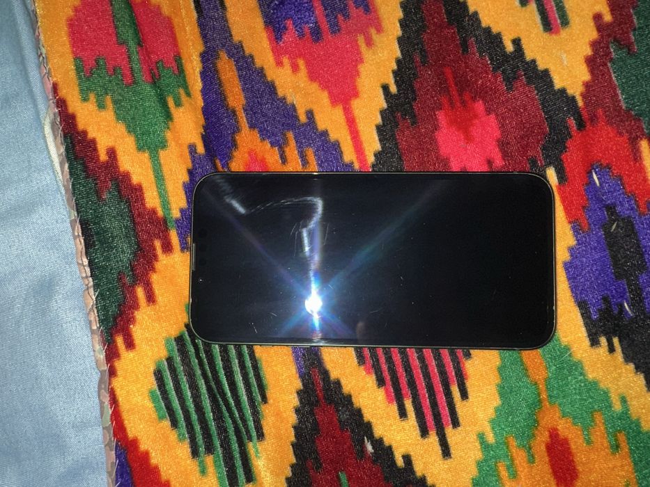 айфон 13 зеленый заблокирован айклауд