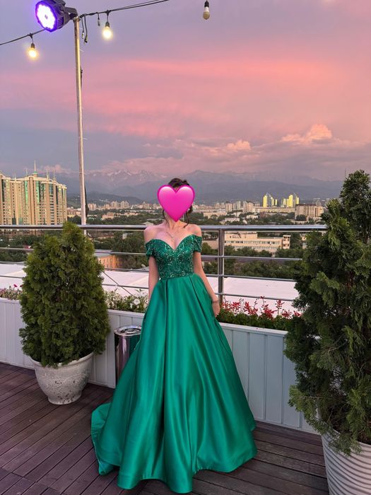 Платье на выпускной от Sherri Hill