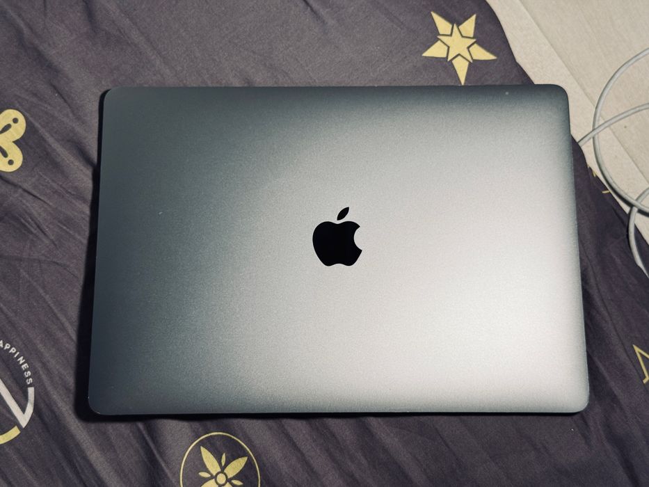 MacBook Pro 13 M2 2022