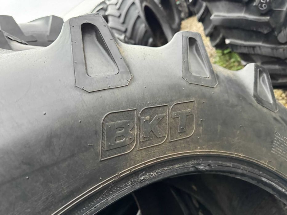 cauciucuri de tractor la bucata 16.9-34 bkt tr135