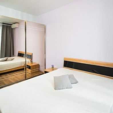 Даваме под наем тристаен апартамент в Дружба 2