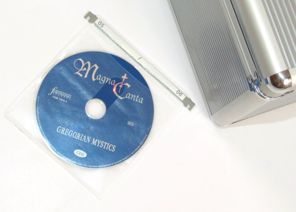 CUTIE ALUMINIU pastrat - transportat 200 CDs - DVDs, Made in Germany