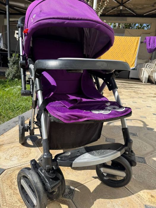 Коляска сотилади