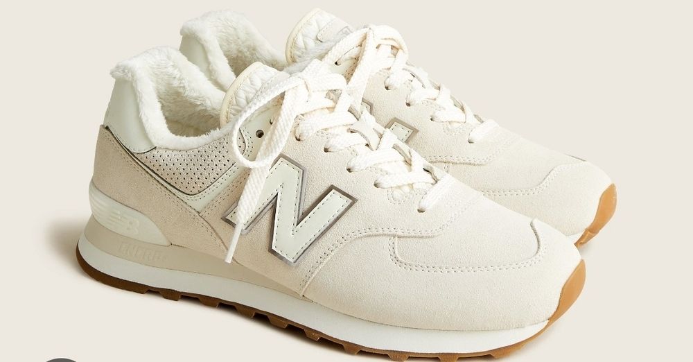 Adidasi New Balance cu blanita nr 38