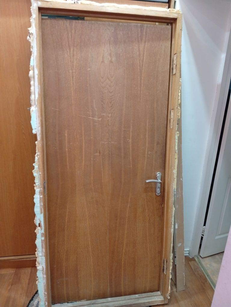 Продается, морозилка, шкаф, коляска, тумбочка, две двери.