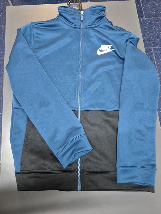 Дамски дрехи втора употреба на  едро