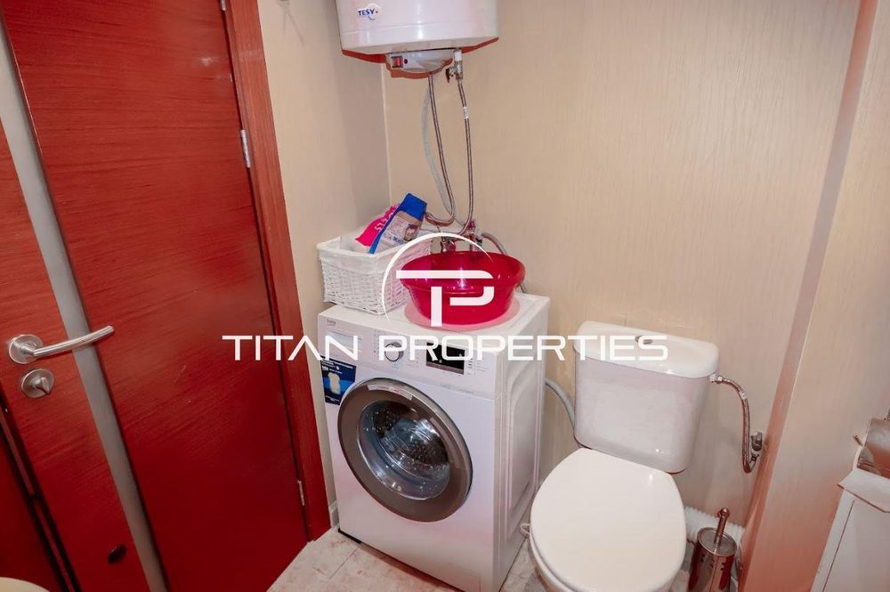 Дава се под наем Двустаен апартамент в Варна, Център - 76 кв.м за 425 € - Снимка #8