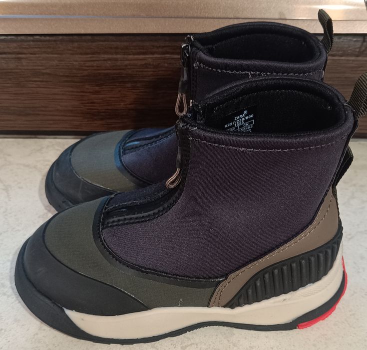 Детски боти Зара
