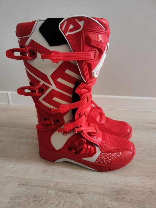 Кросови ботуши X-Team номер 45