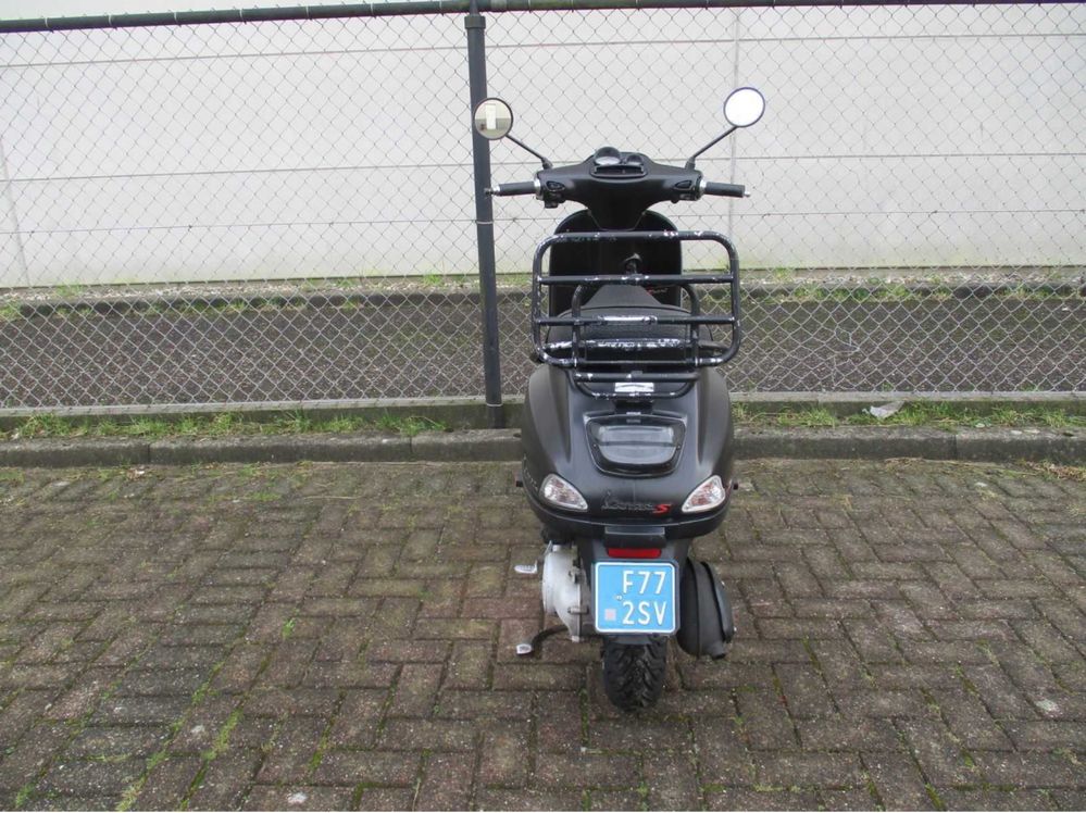 Scuter Vespa S Sport 4 T