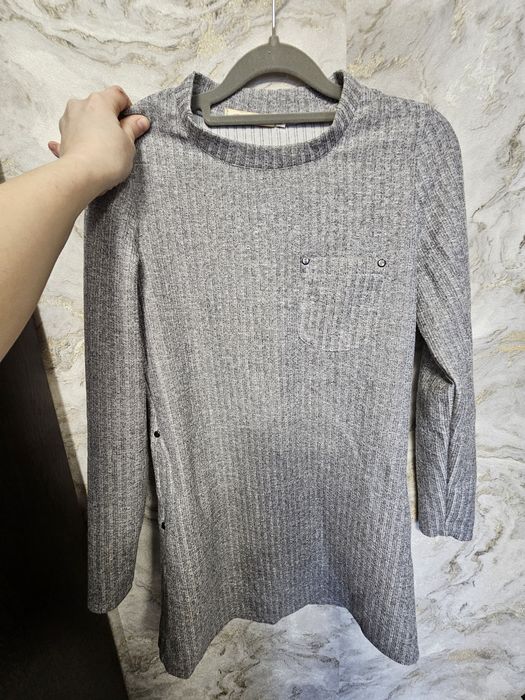 Продам платья от 3000 до 5000 тыс возможен торг!