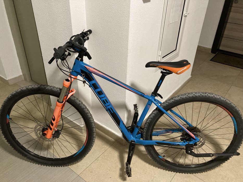 Bicicleta cube roti 29’