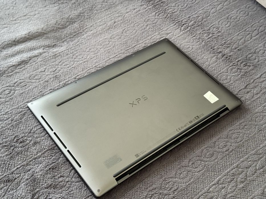 13.4’FHD+IPS Touch/i7-1280P/Dell XPS 9320/32GB LPDDR5 5200Mhz/512GB