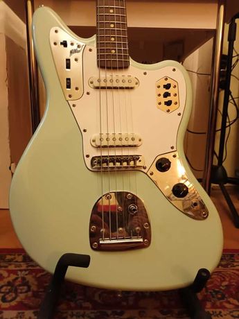 Squier Fender Vintage Modified Jaguar Electric Guitar (chitara)