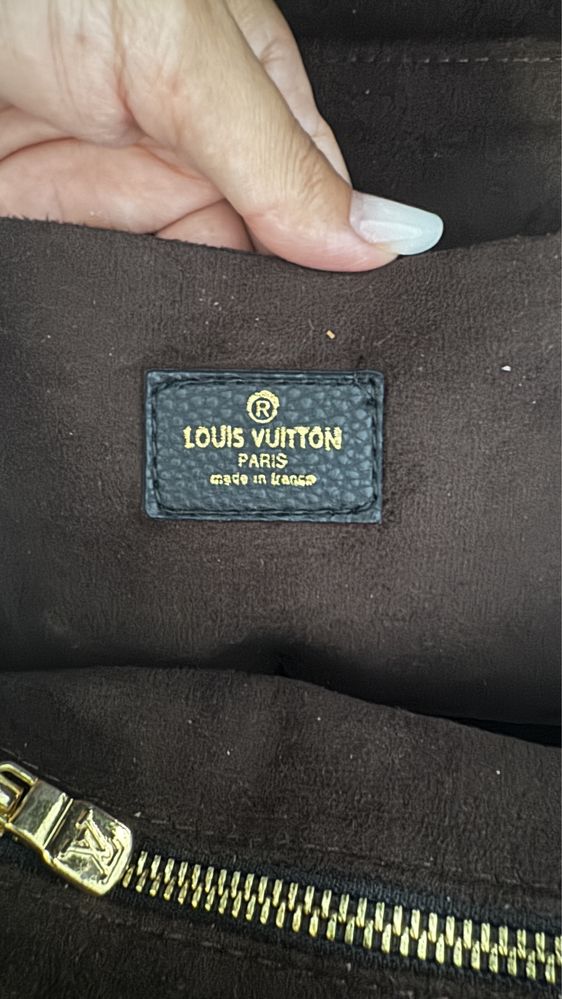 Geanta Louis Vuitton