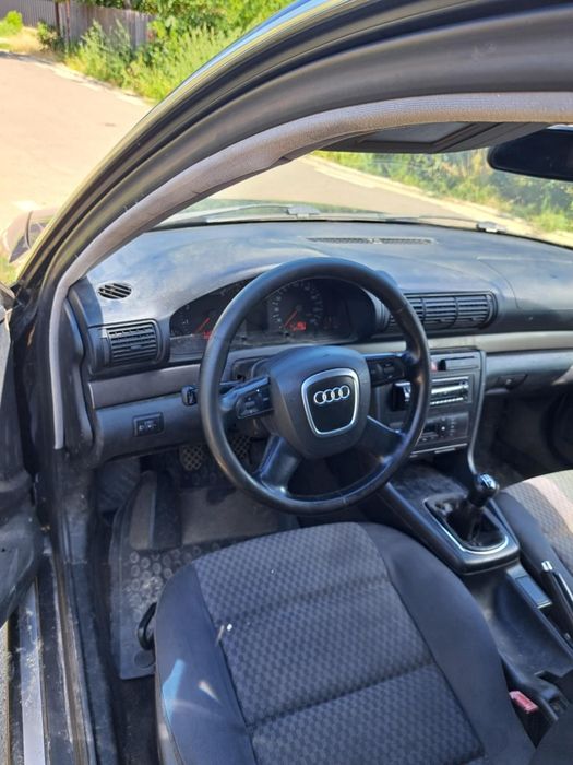 Vând Audi A4 B5 anul fabricației 2004 euro 4 ,caroserie brek.