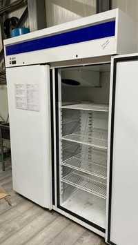 Продаётся холодильник шкаф