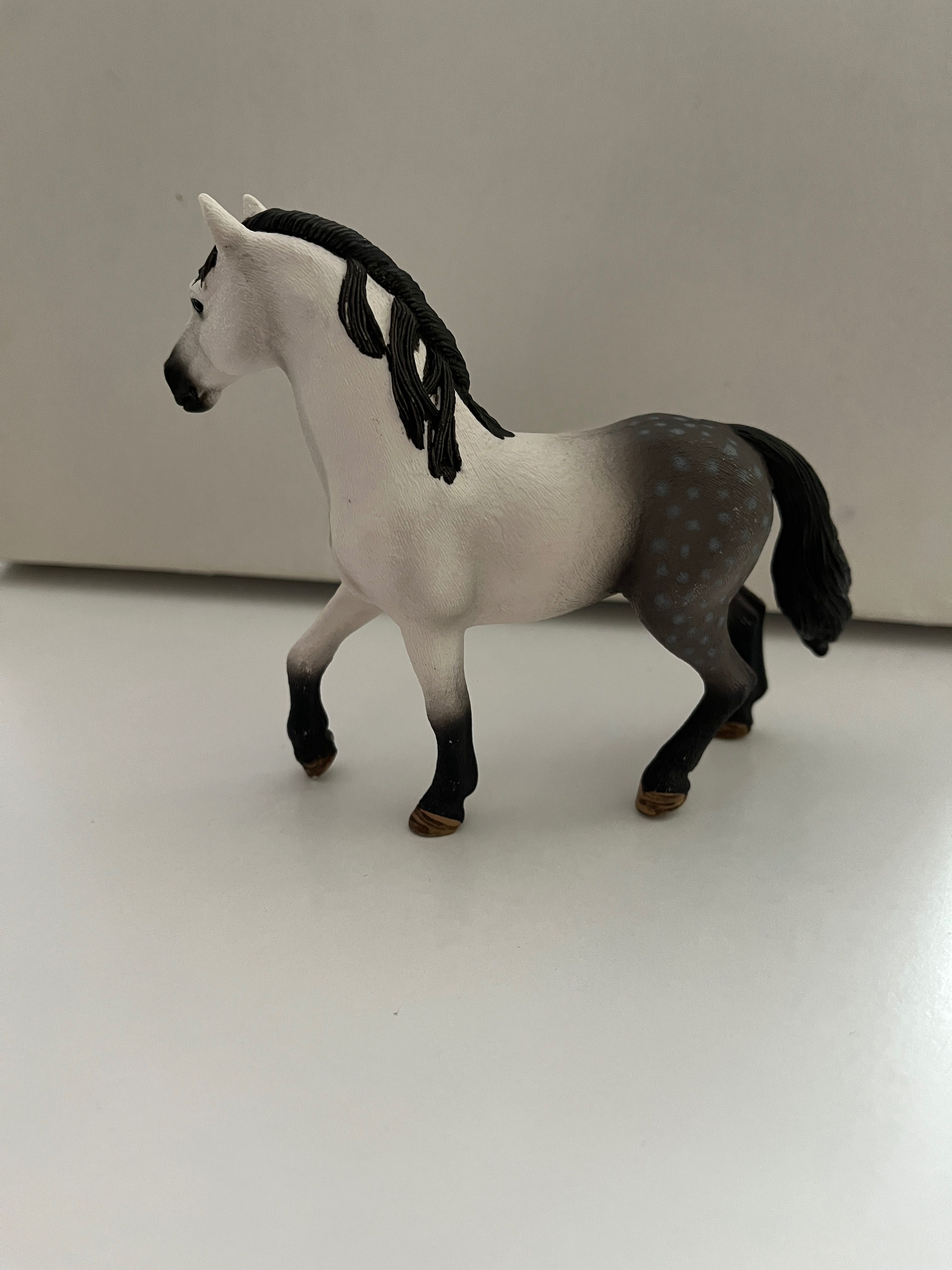 Фигурки коне Schleich